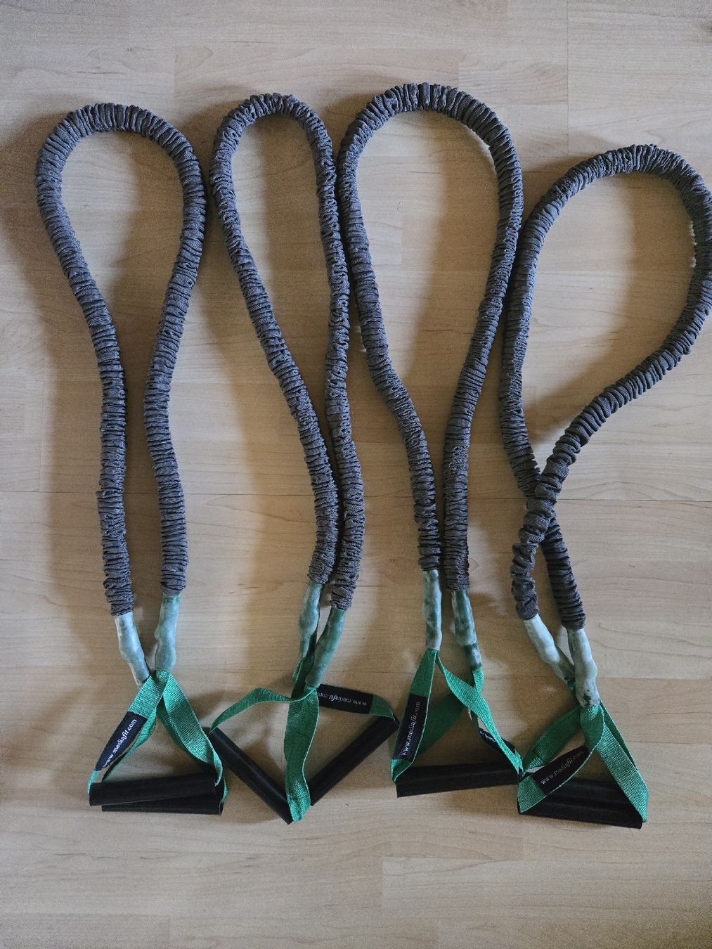 Vélos d'appartement: gymnastic bungees  – D'occasion à Montet (Broye) par CandiceD