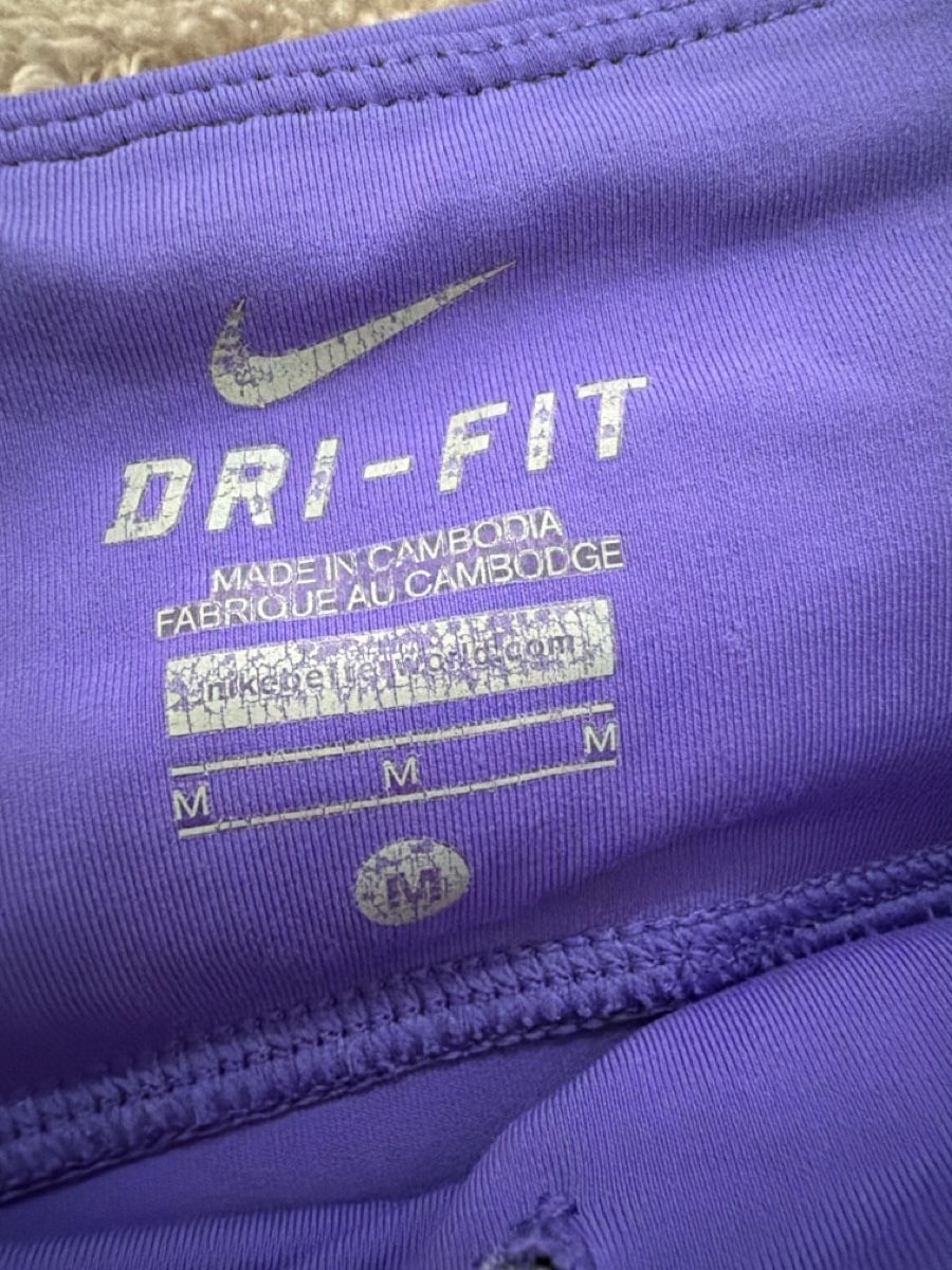 Nike Leggings: Nike Leggins 3/4 Grösse M – Usato da Riehen venduto da fee999 1