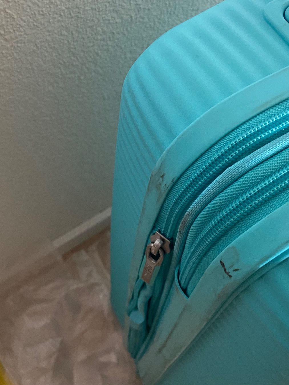 Valises de voyage: Koffer – D'occasion à Obfelden par dor_vyk6 3