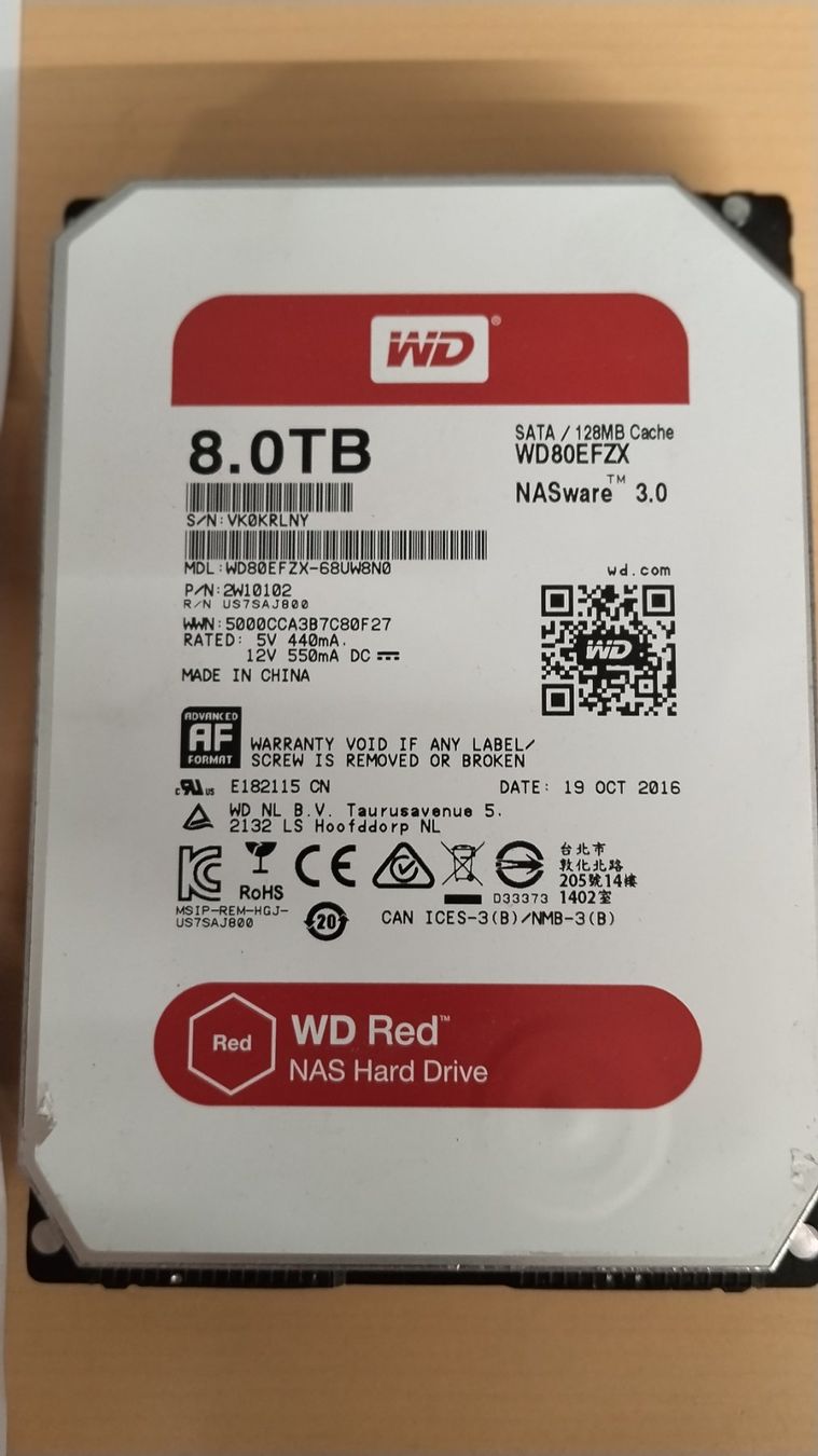 Western Digital Dischi rigidi: WD Red 8TB NAS Festplatte gewipt – Usato da Wallisellen venduto da mic_gg2g