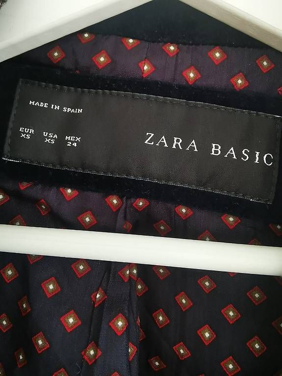 Zara Giacche: Zara Basic Blazer kariert mit Ellbogen-Patches – Usato da Niedergösgen venduto da lil_s6k8 3