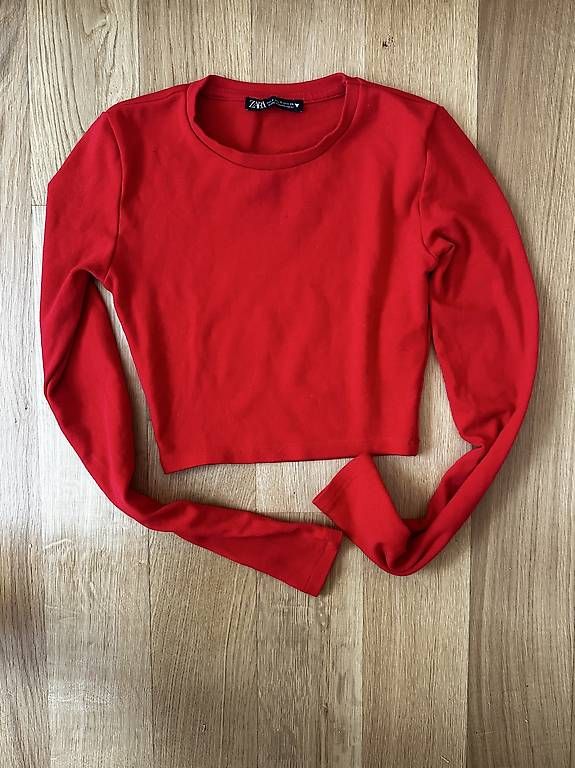 Zara Tops: Crop top rosso maniche lunghe -  Red long-sleeved crop top – Neu (gemäss Beschreibung) aus Paradiso von chi_8pd8