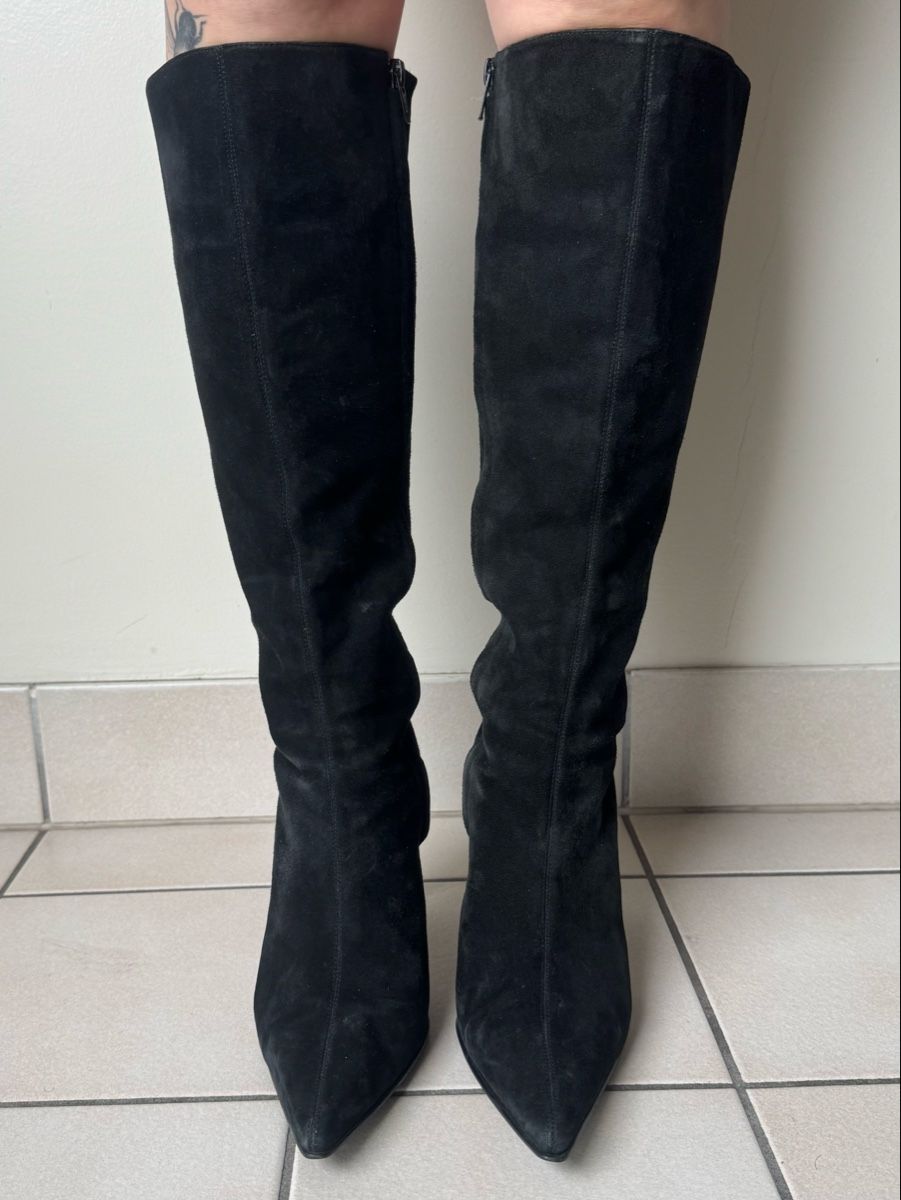Scarpe da donna: Black Suede Knee High Boots – Usato da Carouge GE venduto da vit_v5h9