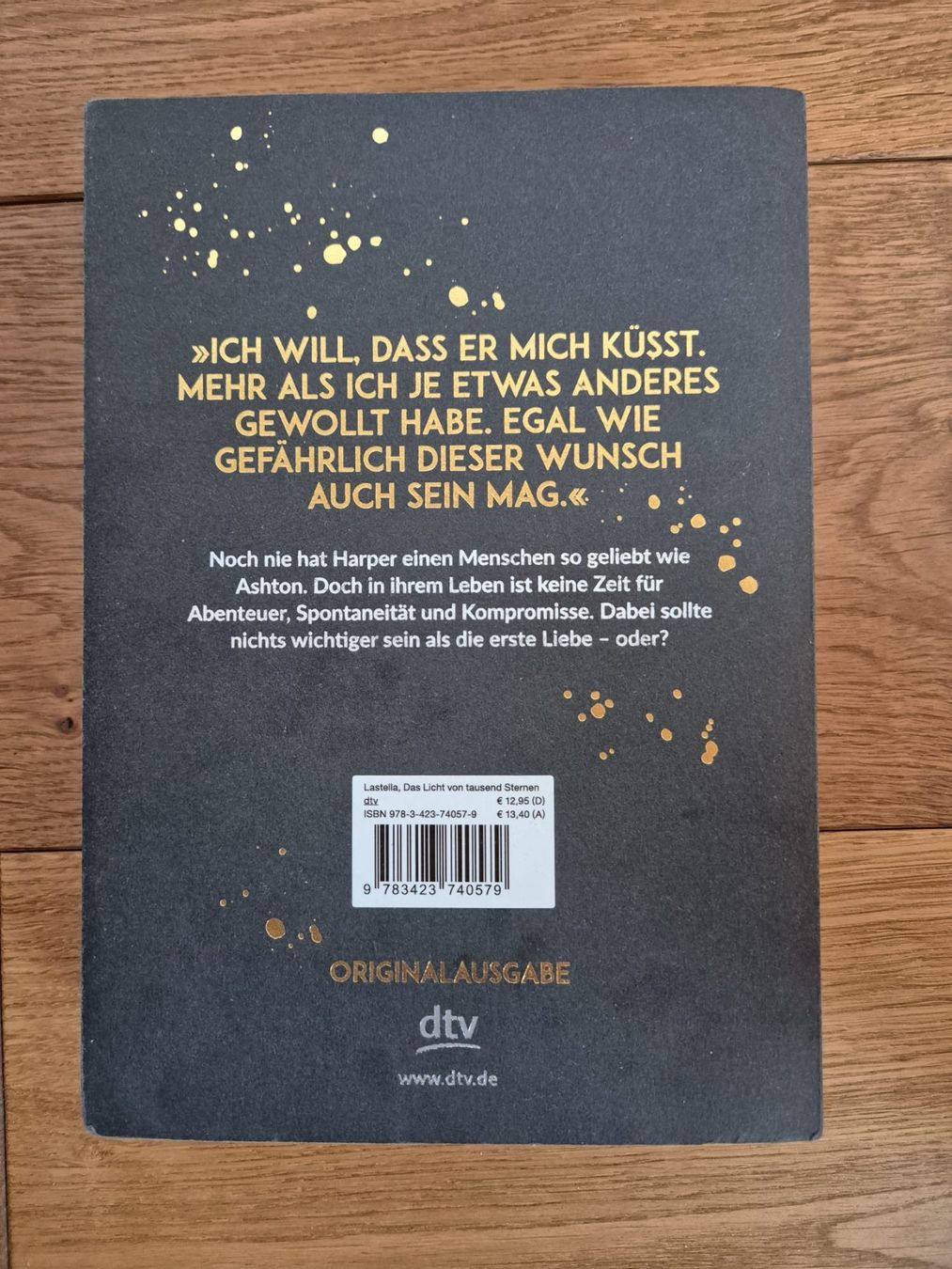 Bücher: Das Licht von Tausend Sternen Roman – Gebraucht aus Schwanden i. E. von romikh 1