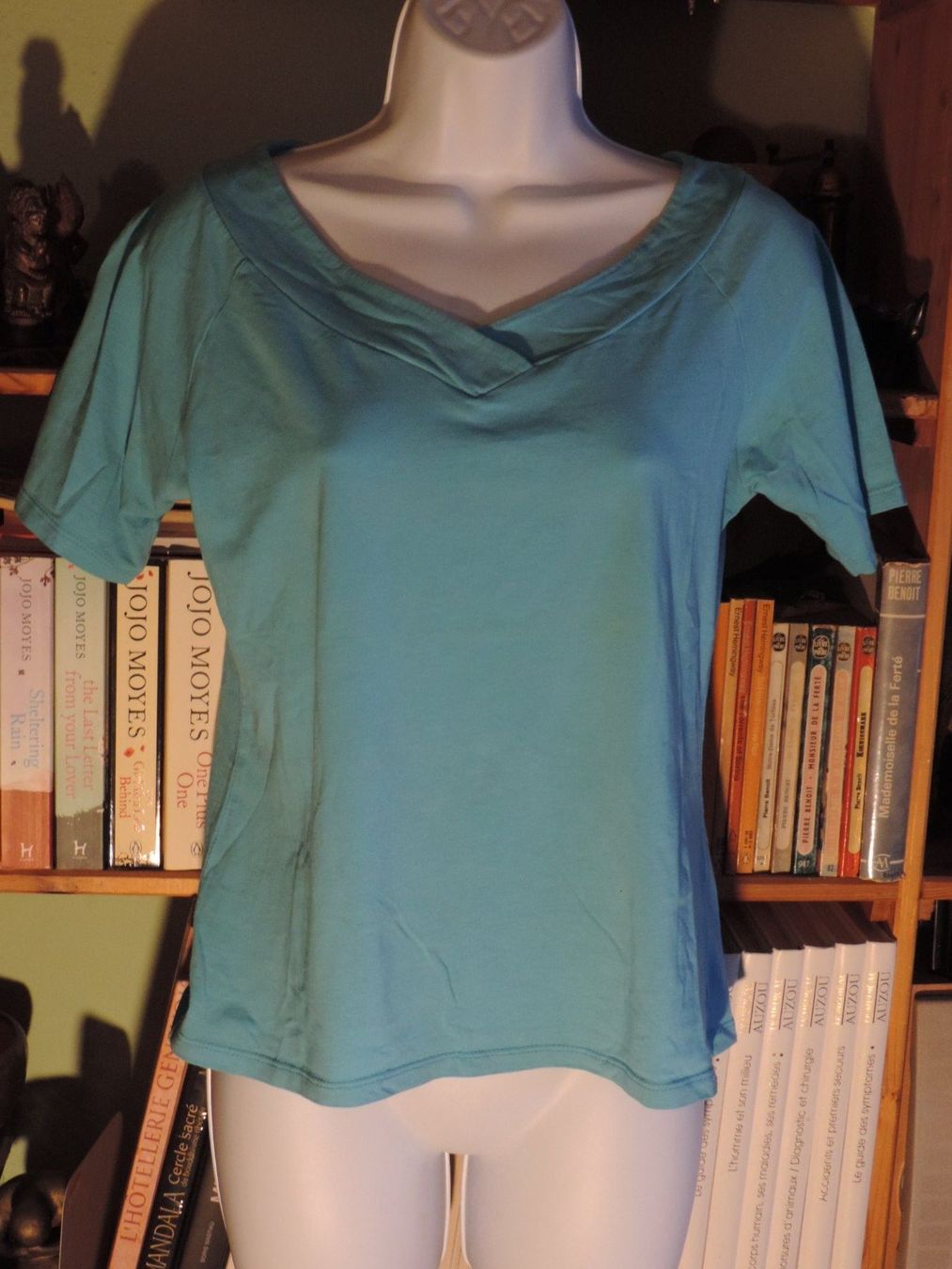 T-shirt: t-shirt bleu turquoise – Usato da Genève venduto da Axelle333 5