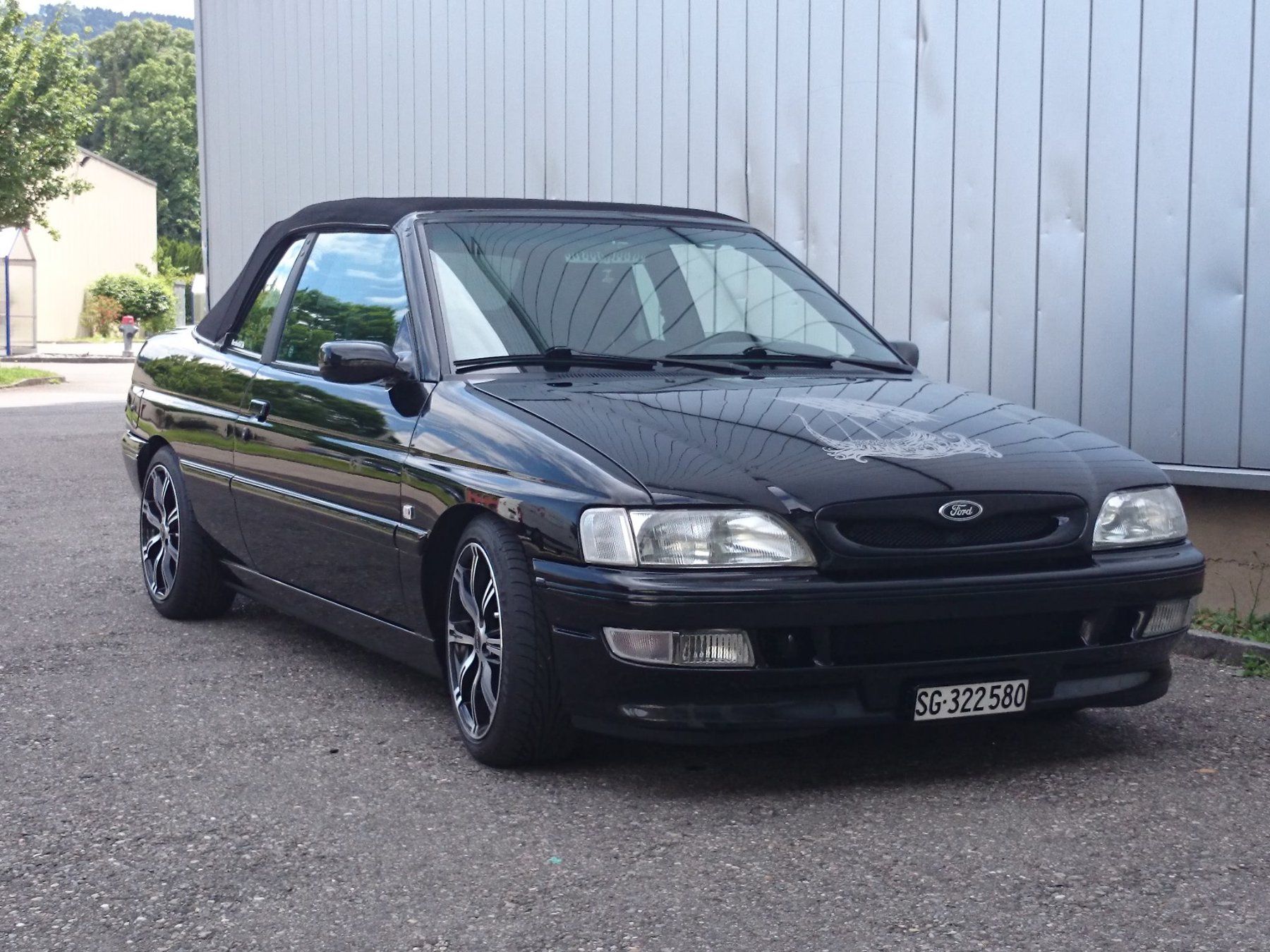 Ford Automobili: Ford Escort XR3i 16V Cabrio – Usato da Rorschacherberg venduto da kharon