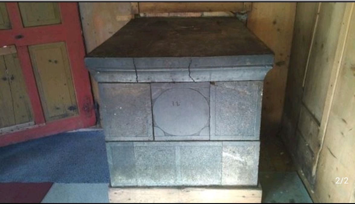 Altri mobili d'antiquariato: Antiker Specksteinofen – Difettoso da Weissbad venduto da enzian10_1 2