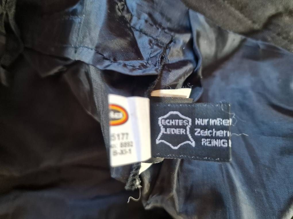 Pantaloni: Held Cooper Motorrad Lederhose Grösse 56 – Usato da Mur (Vully) FR venduto da Bigwhite 4