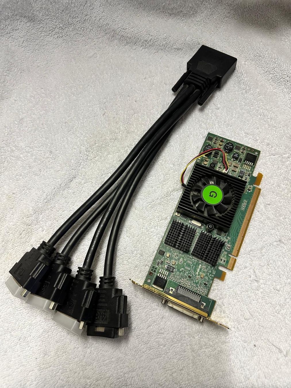 Matrox Schede grafiche: Matrox QID-E128 LAF 128MG PCI Express Graphics – Usato da Thörishaus venduto da zimtfein 4
