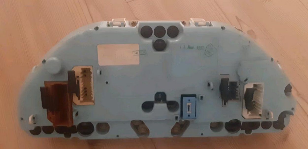 Toutes les pièces auto: Tacho Kombiinstrument Instrumententafel BMW E34 – D'occasion à Bern par wil_8ktn 1