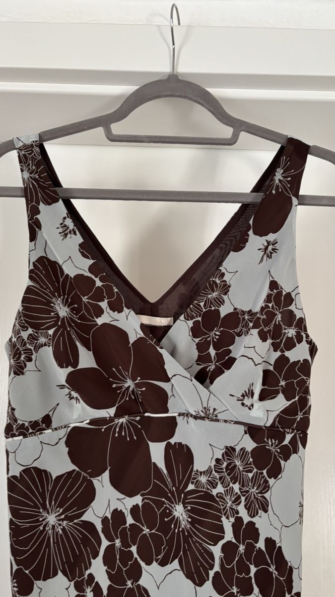 Vestiti: Kleid Blumenmuster guter Zustand – Usato da Balsthal venduto da wasserente 1