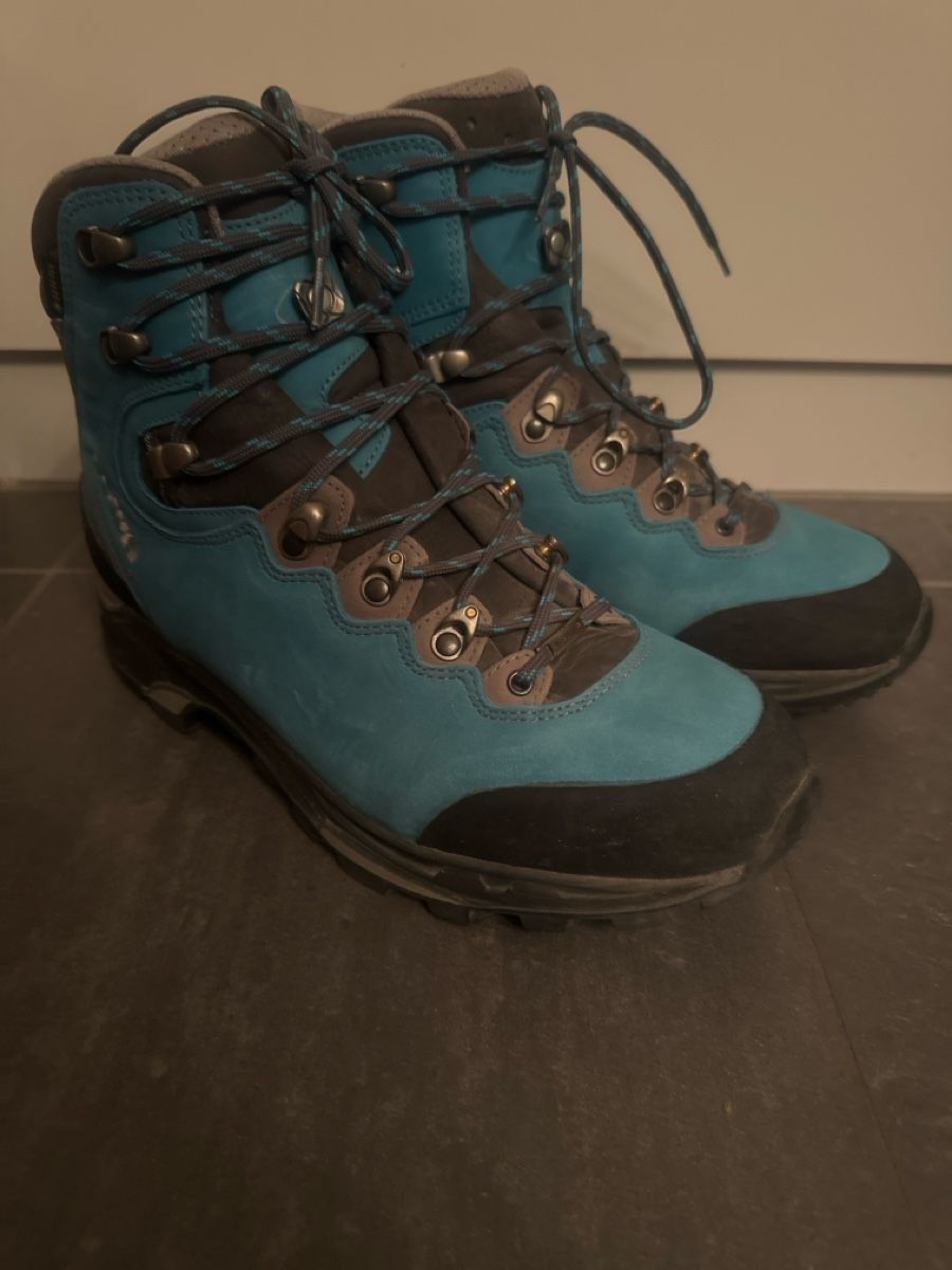 Lowa Scarpe da donna: Lowa Wanderschuhe Gr. 42 – Usato da Unterentfelden venduto da Loonah