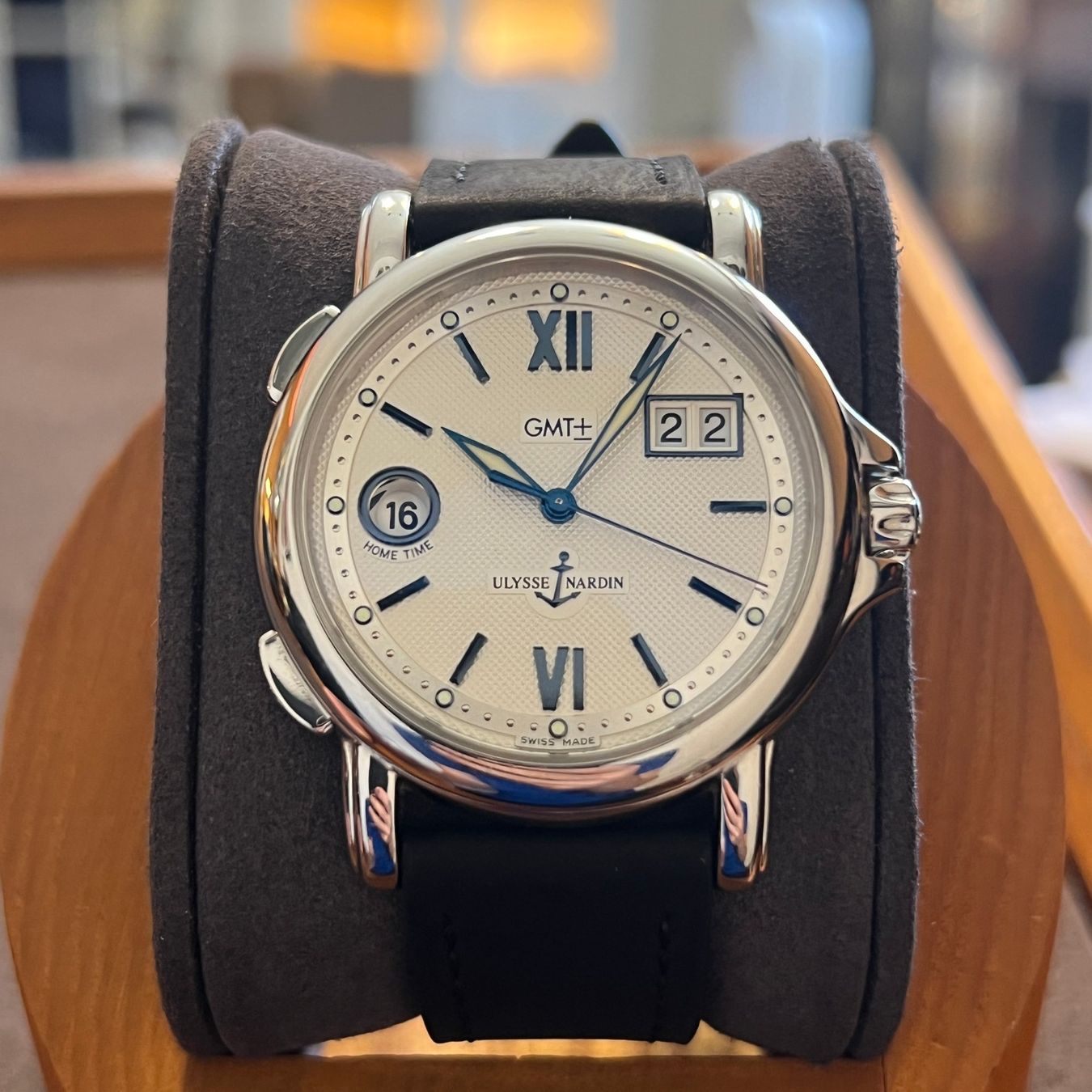 Ulysse Nardin Uhren: FLASH SALE Ulysse Nardin San Marco GMT 223-88 – Gebraucht aus Carouge GE von Watchaser
