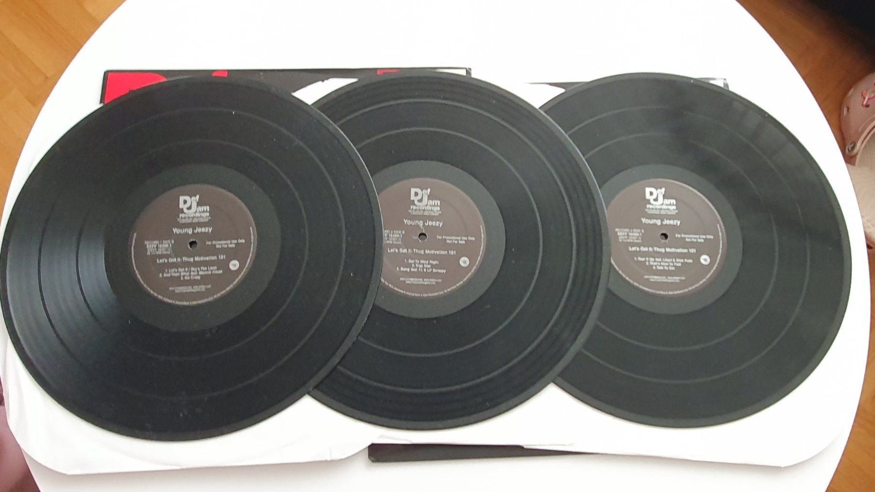 Dischi in vinile: Young Jeezy – Let's Get It: Thug Motivation 101 – Usato da Zuchwil venduto da AdamO. 2
