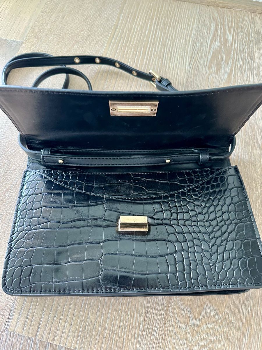 Mango Taschen für Damen: Chic Black Croc-Effect Bag – Gebraucht aus Horgen von cfedier2212 4