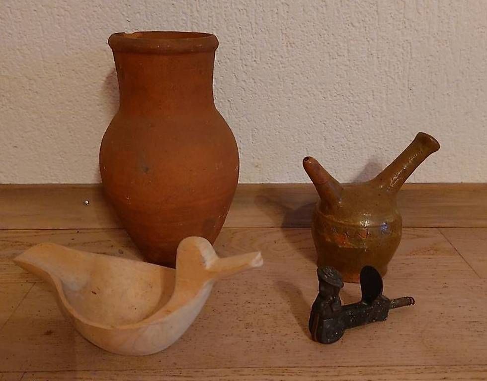Toutes les décorations: Antike Artikel pro Stk. ab  – D'occasion à Uetendorf par Neuenberg