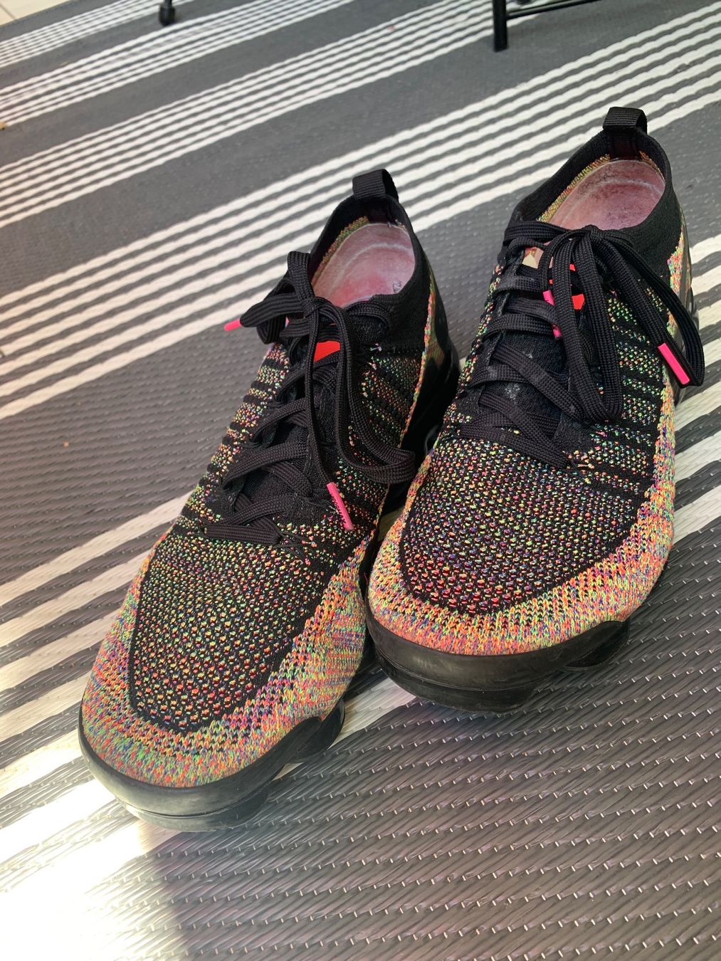 Nike Scarpe da uomo: Nike Air VaporMax 2 Black Multi-Color – Usato da Eglisau venduto da kil_p7bh 3