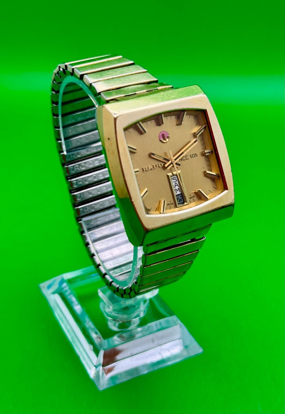 Rado Orologi: VINTAGE RADO  NNC 505 DAY-DATE – Usato da Rorschach venduto da ZeitWerk.10 3