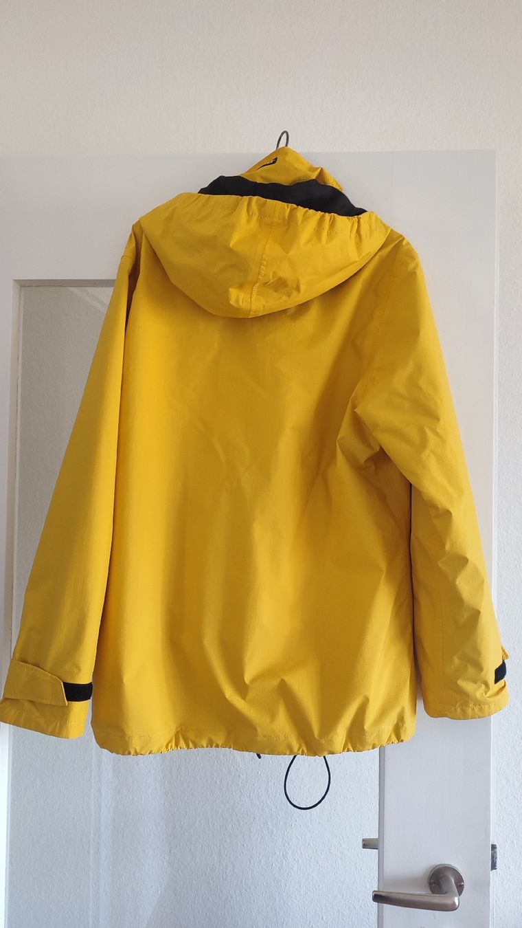 Giacche: Goretex-Jacke 36 – Usato da Basel venduto da kopfstand 3