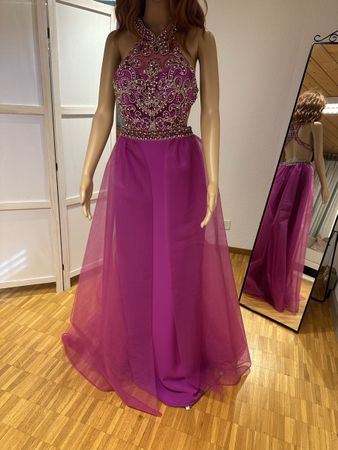 Abendkleid mit Stickerei und Perlen Grösse S neu
