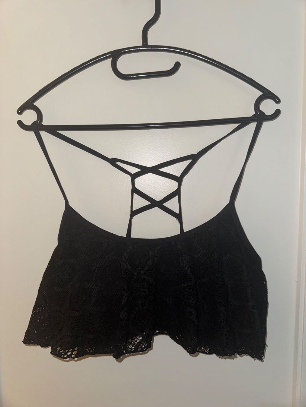 Costumi da bagno & Bikini: Bikini Top schwarz mit Spitze – Grösse L – Usato da Bern venduto da MissionAusmisten