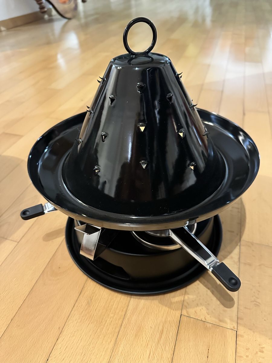 Küchengeräte: Tatarenhut / Tischgrill – Neu (gemäss Beschreibung) aus Sarmenstorf von SamiraB. 1