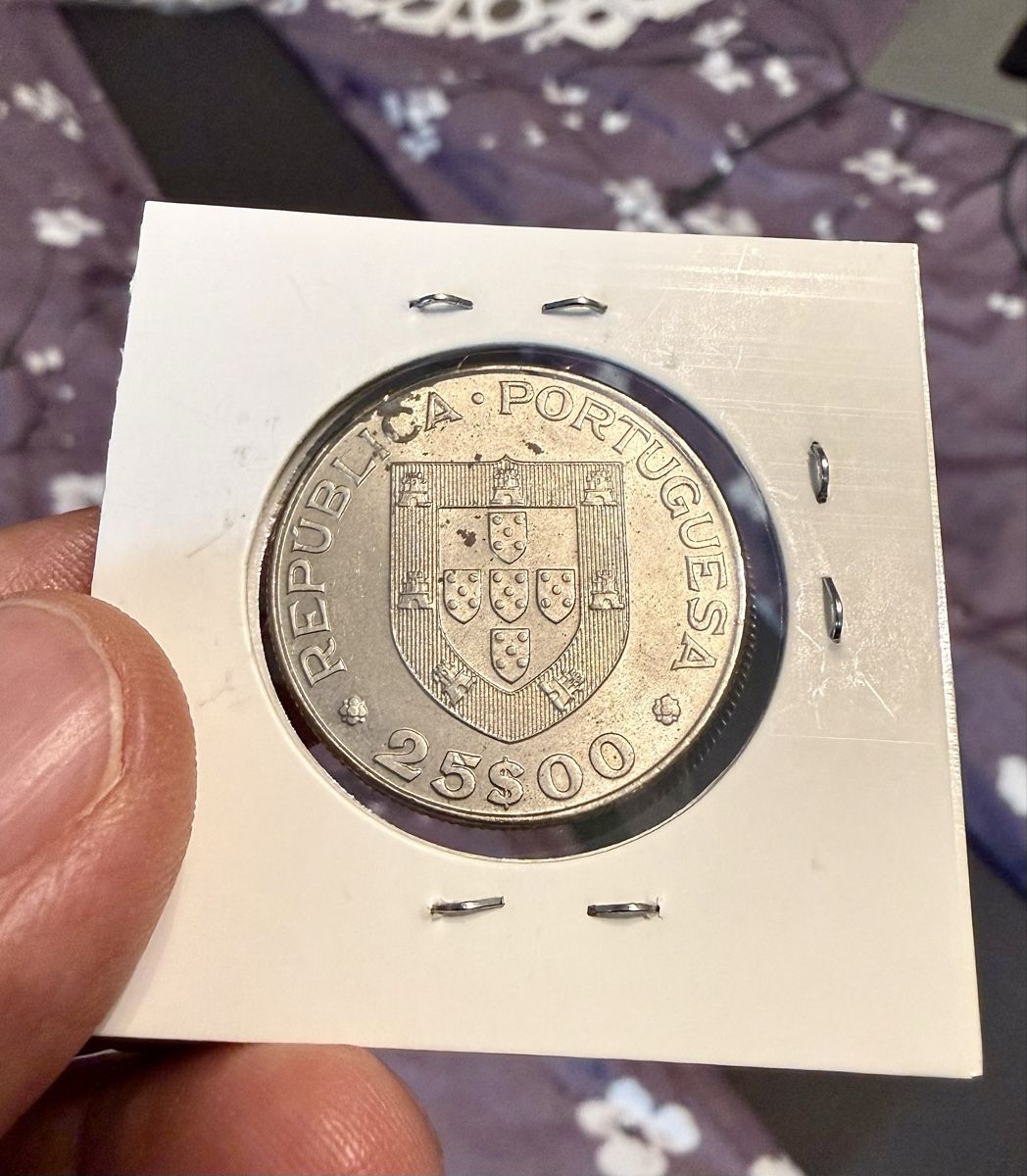 Tutti le monete: 25 Escudos Portugal 1981!!! – Nuovo (secondo la descrizione) da Oberentfelden venduto da NunoLouro 1