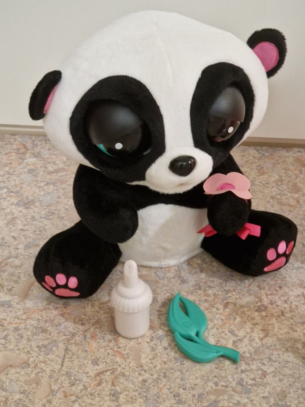 Giocattoli: Panda /Interaktives und ein Mickey-Stifthalter – Usato da Ennetmoos venduto da berg2011 7