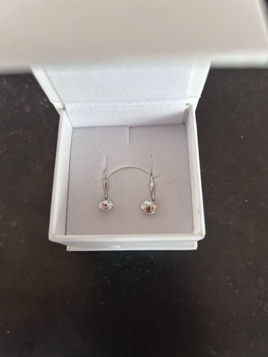 Orecchini pendenti & Orecchini a lobo: Cat CARAT pendant earings  – Nuovo (secondo la descrizione) da Lutry venduto da pau_p8pm