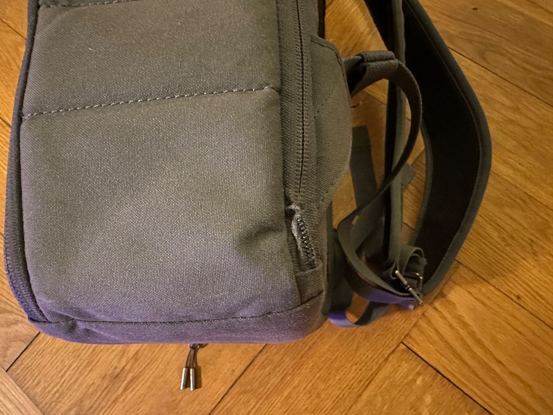 Zaini: Db Journey Ramverk Backpack 21L – Usato da Bern venduto da snoopboom 4