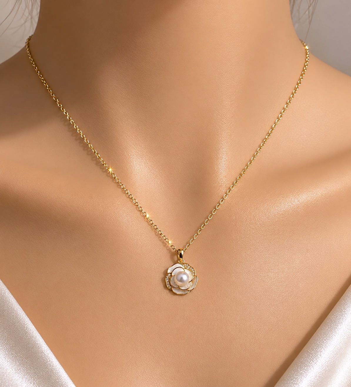 Catenine: Collier Camélia Perle – Nuovo e nell'imballaggio originale da St-Maurice venduto da Sandrinette123 3