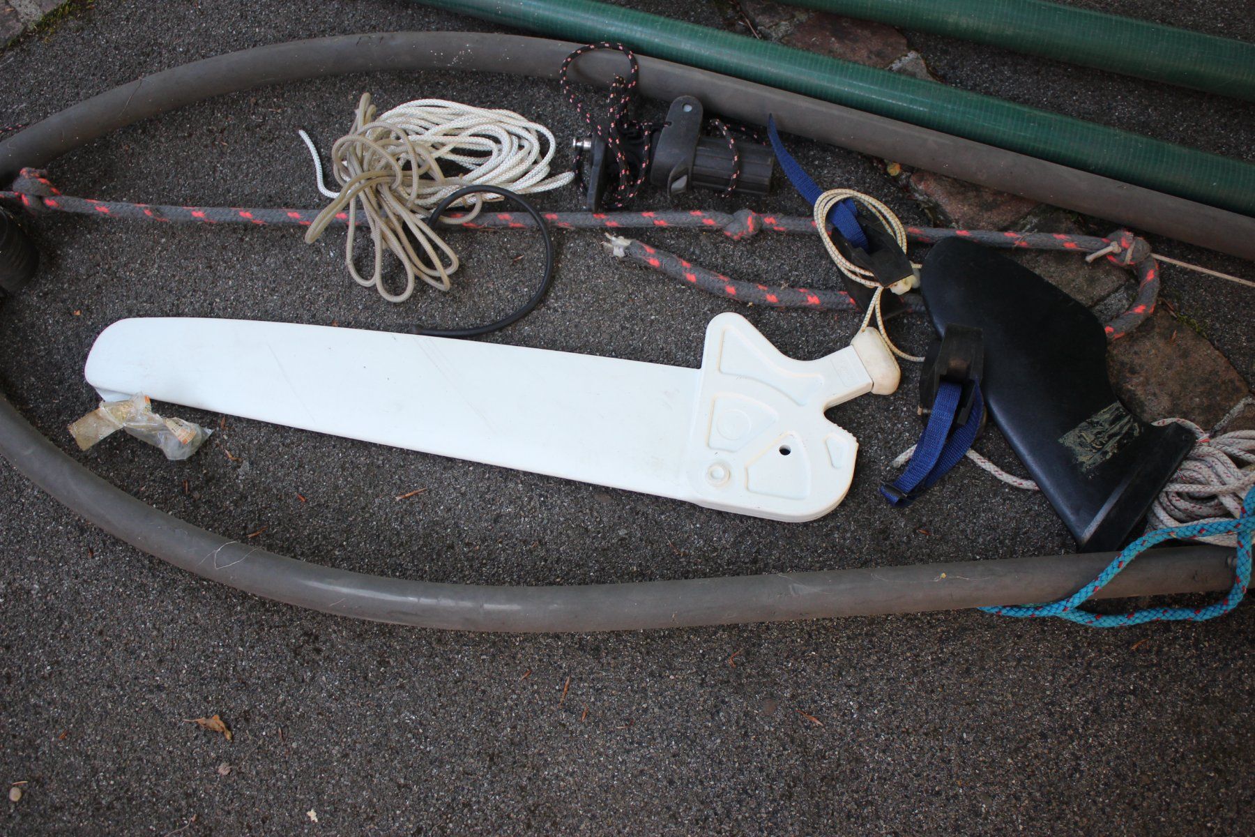 Tavole da surf e di nuoto: Surfboard – Usato da Schoenenwerd venduto da StaSchaer 1