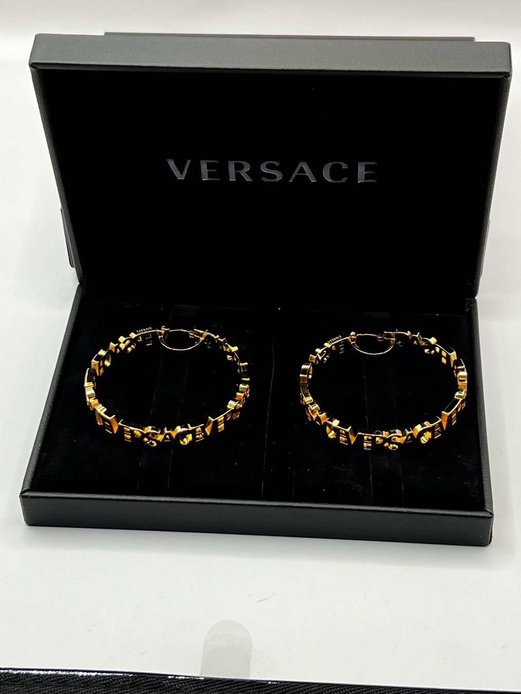 Versace Orecchini pendenti & Orecchini a lobo: Versace Ohrringe – Nuovo e nell'imballaggio originale da Oberaach venduto da Dandy2021 4