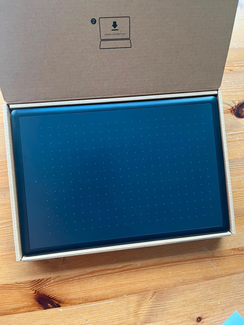 Wacom Tablet PC: One by Wacom Stift-Tablet Grösse M – Nuovo e nell'imballaggio originale da Zürich venduto da skt-gafs 1