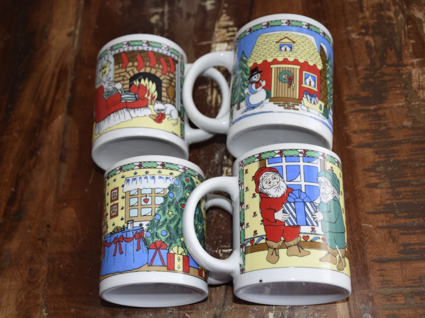 Tassen: Weihnachtstassen Set 4 Stk. – Gebraucht aus Wetzikon ZH von Wetzicardo25 1