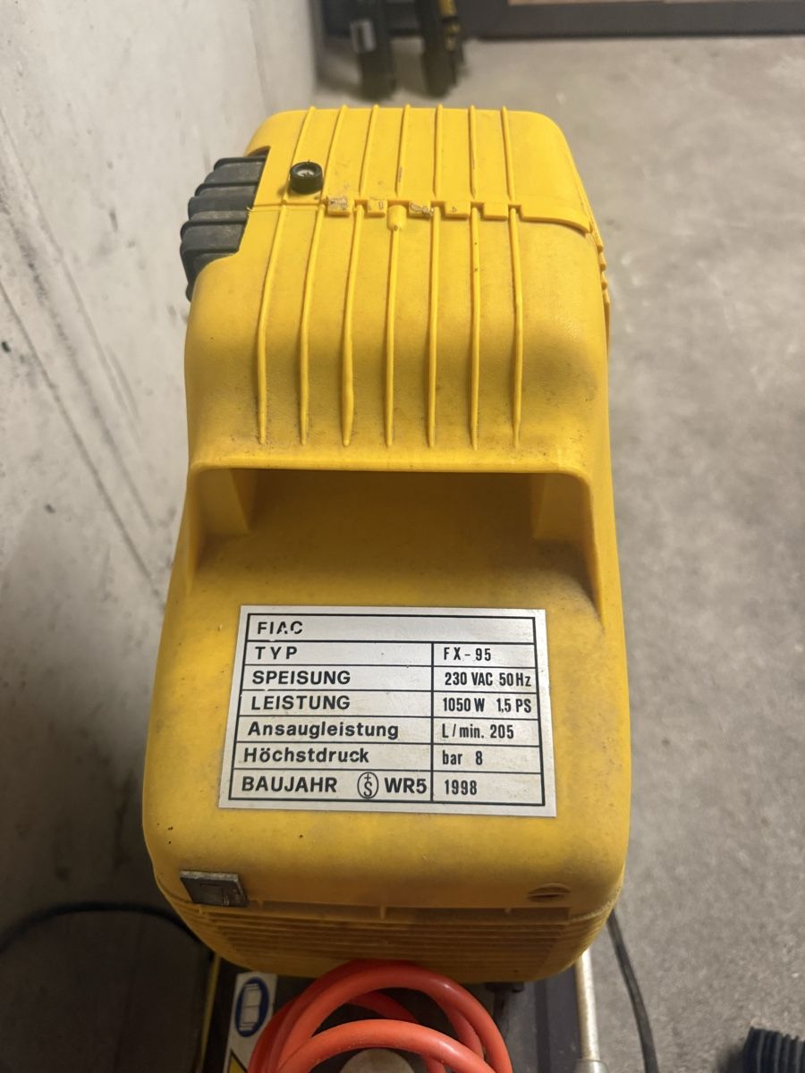 Compressori: FIAC FX95 Luftkompressor 24 L – Usato da Steinmaur venduto da Bal-Rajmi1 3