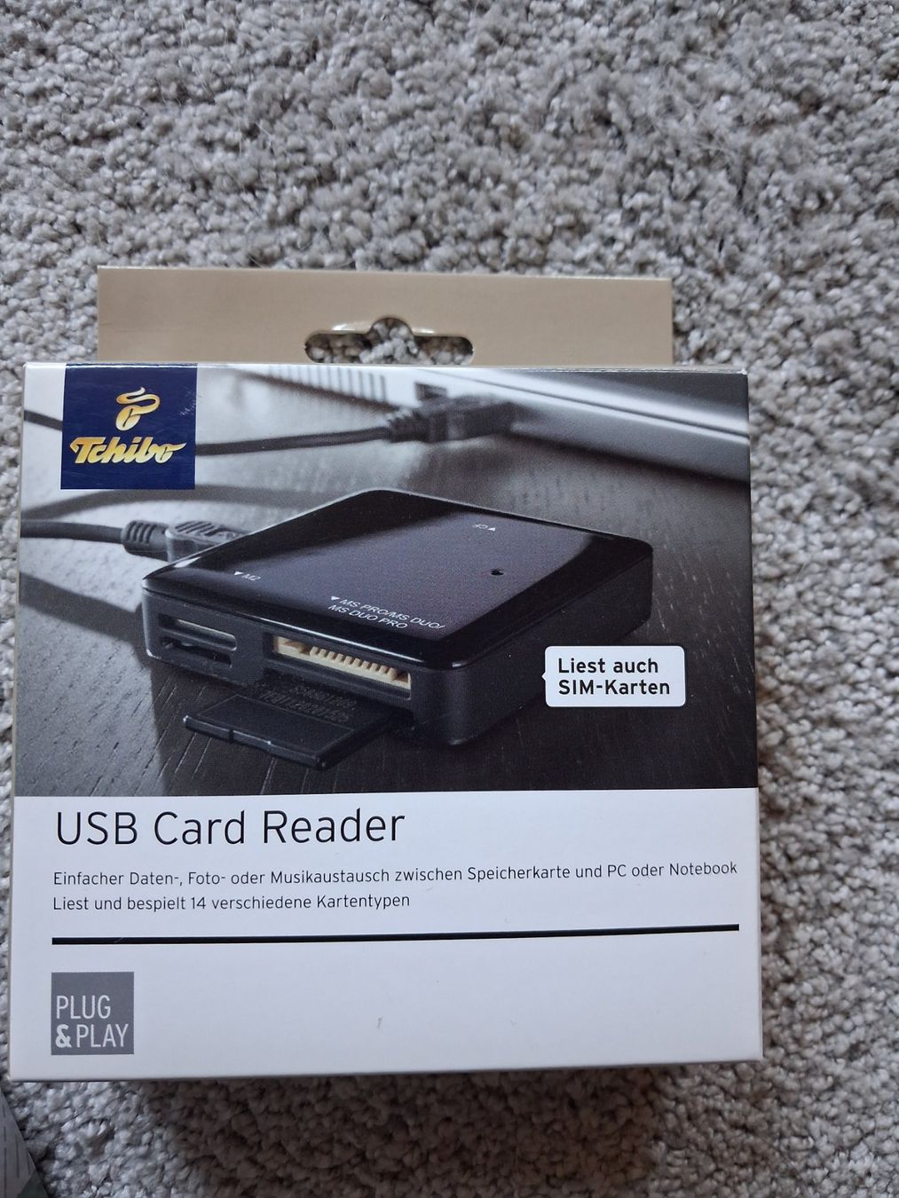 Schede di memoria: USB Card Reader - Liest 14 Kartentypen & SIM! – Nuovo e nell'imballaggio originale da Dallenwil venduto da energy2127