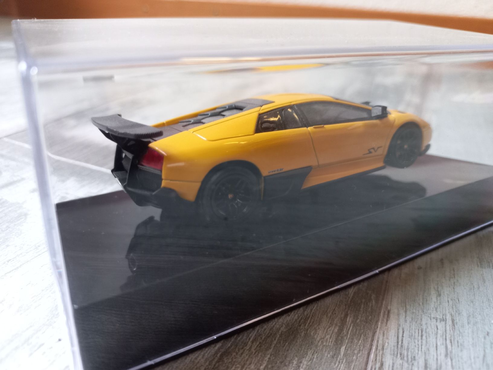 Lamborghini Voitures modèles: Lamborghini Murcielago 1/43 HotWheels  – D'occasion à Attalens par remy_s00 3