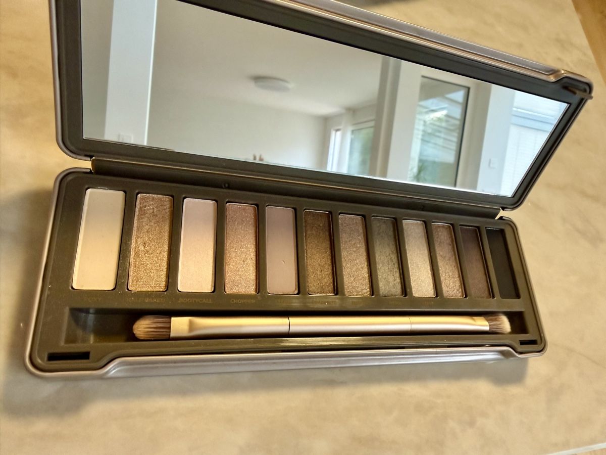 Urban Decay Make-up: Urban Decay Palette NAKED2 – Nuovo (secondo la descrizione) da Fislisbach venduto da AuroraByte 2