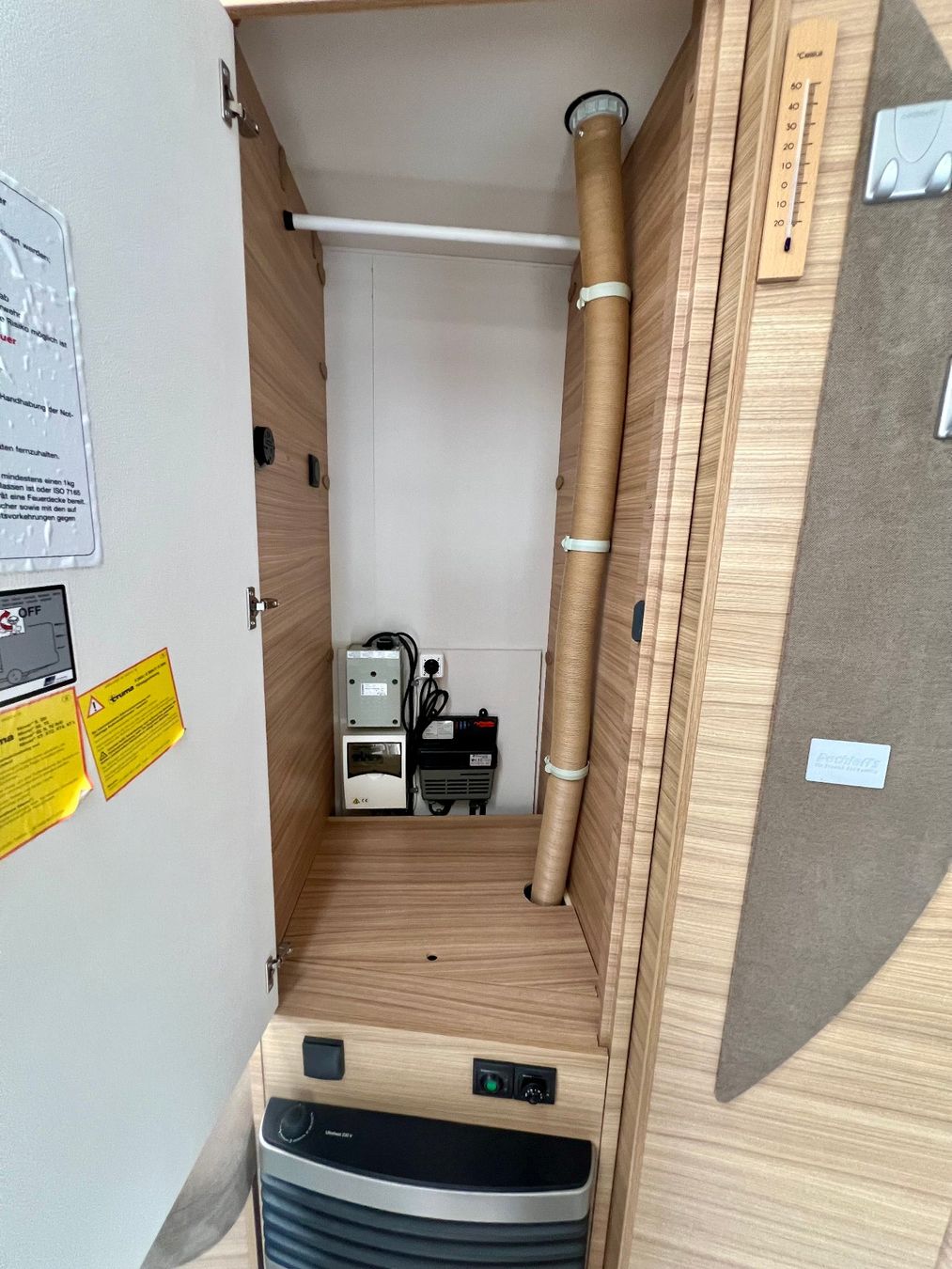 Dethleffs Veicoli da campeggio: Dethleffs Camper 470ER - Bodenheizung - Mover - Truma – Usato da Otelfingen venduto da inf_2rkm 9