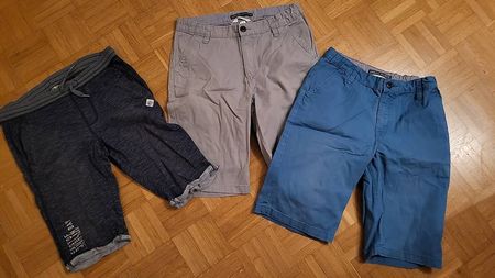 3xkurze Hosen Jungs Gr. 158/164