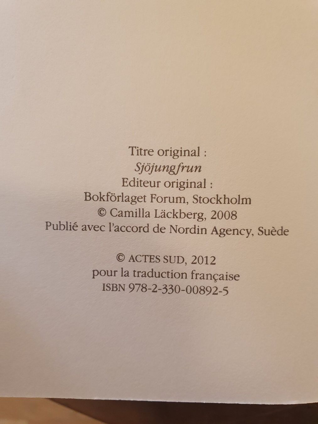 Libri: La Sirène - Camilla Läckeberg - Actes – Usato da Zürich venduto da loosebone 1