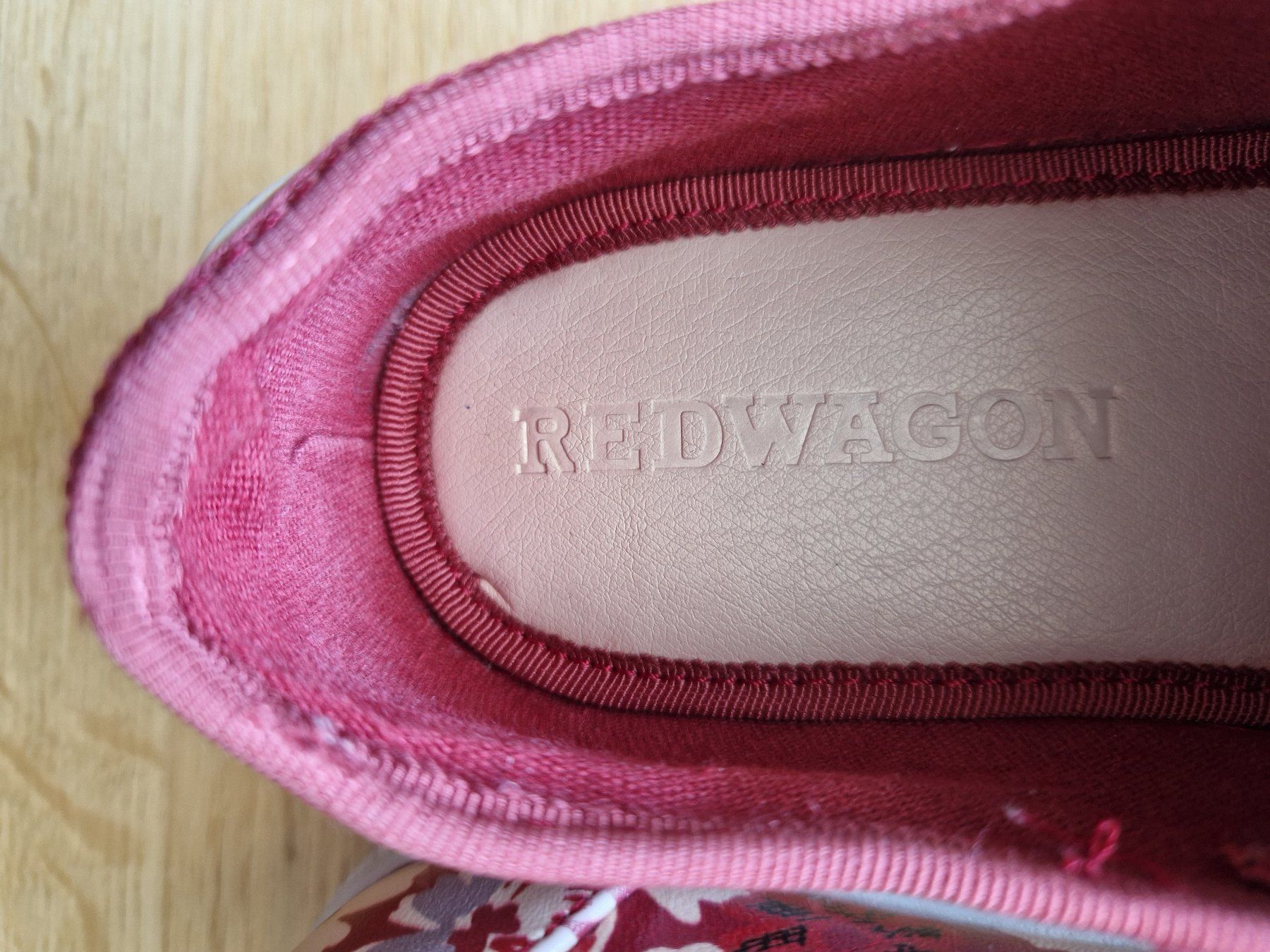 Scarpe per ragazzi: RED WAGON Mädchen Sneaker Slipper 32 – Usato da Gossau SG venduto da dolores_x 3
