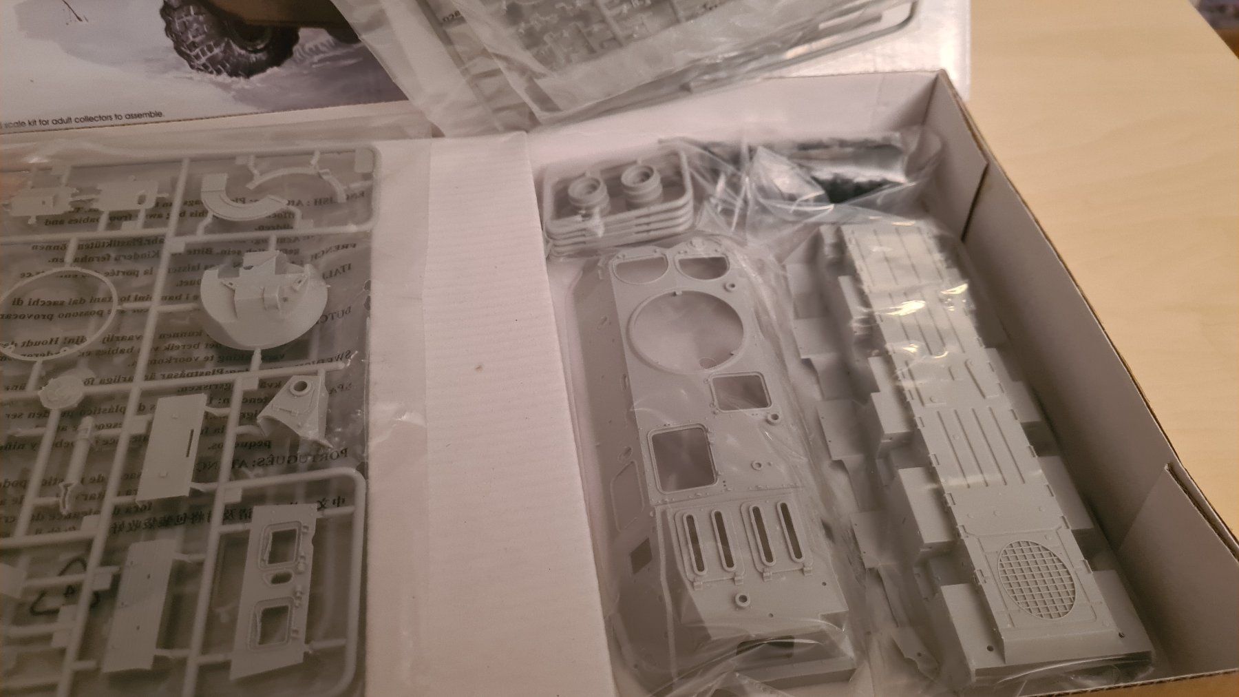 Modellbausätze & Standmodelle: 1:35 BTR-60 PB - Trumpeter 01545 – Neu (gemäss Beschreibung) aus Bassersdorf von jackbmw 8