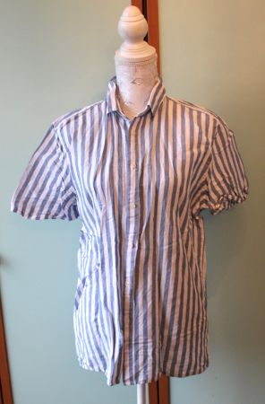 Bluse von *SISLEY* (AK)