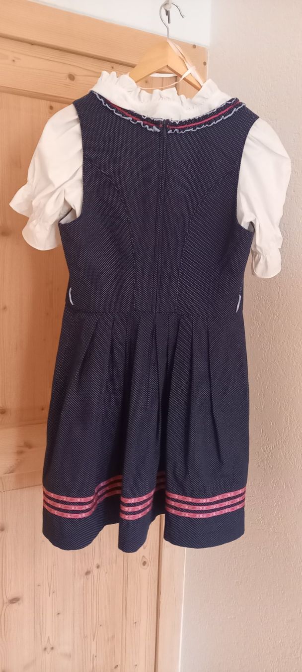 Kleider: Dirndl Grösse 42 – Gebraucht aus Schindellegi von mtri 4