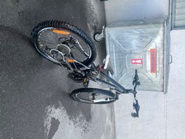 Mountainbike Schwarz Marke K2 Zustand gebraucht