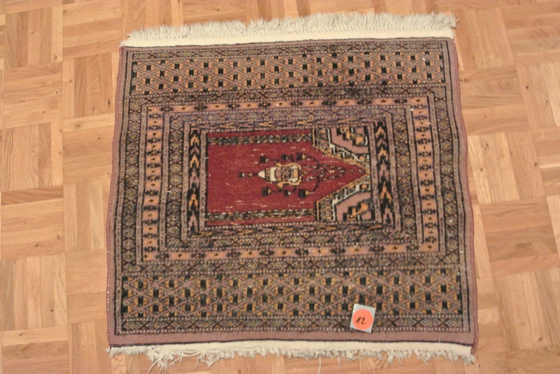 Tappeti: Orient Teppich Pakistan Médaillon 60/45 – Usato da Horgen venduto da Goros 1