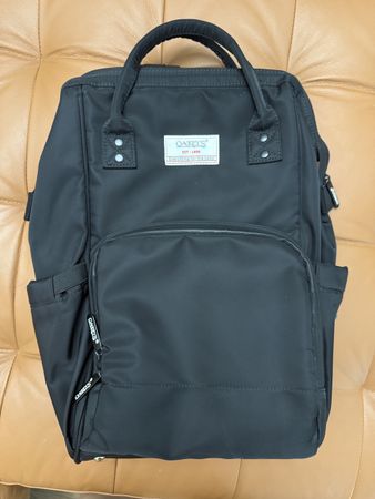 Schwarzer Wickelrucksack in neuwertigem Zustand, wurde kaum 