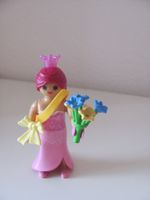 Playmobil Figures Serie 24 Prinzessin mit Blumen und Krone